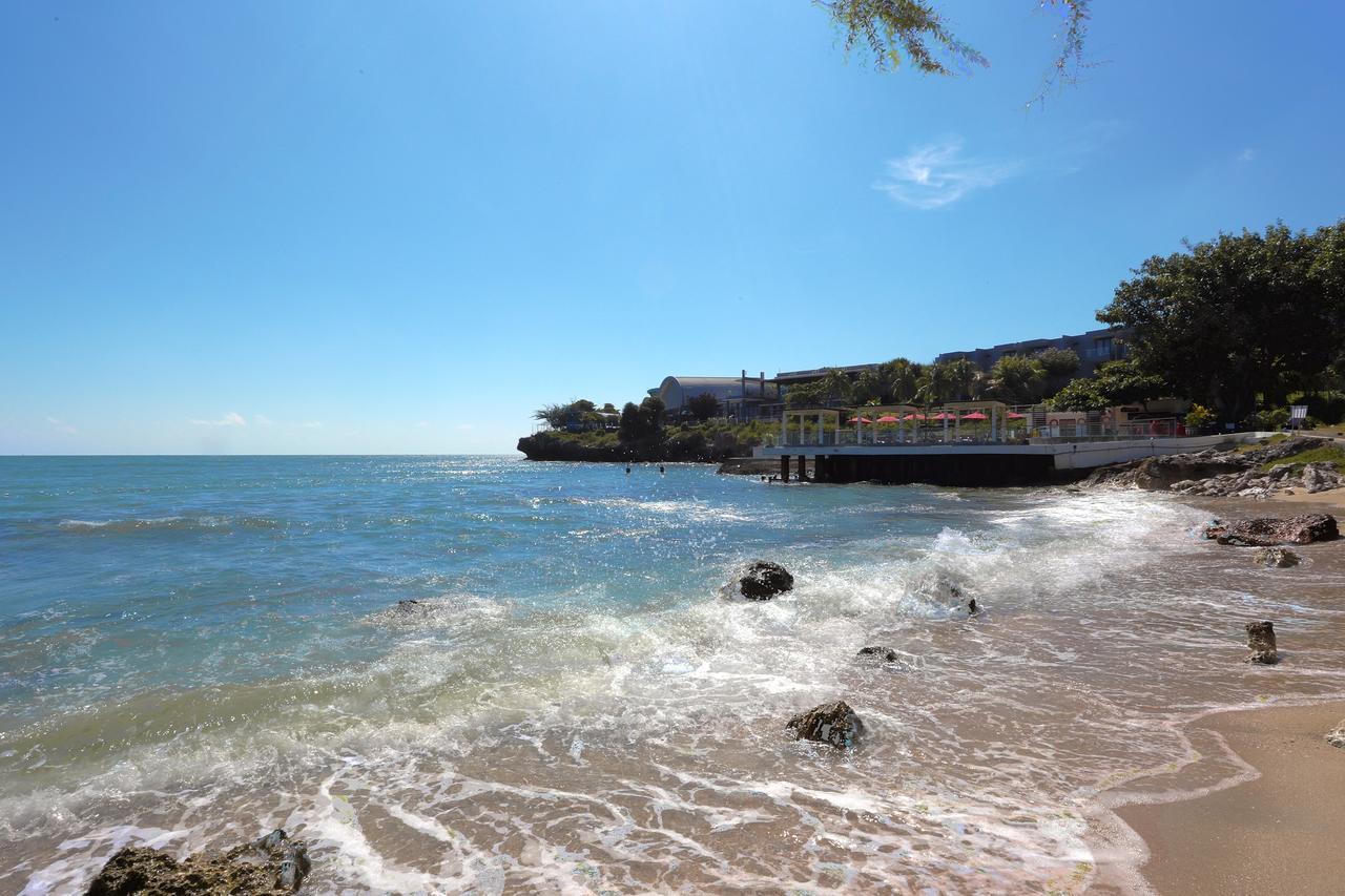 Tanjung Kodok Beach Resort Paciran Bagian luar foto